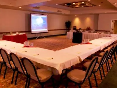 Monarch Hotel & Conference Center 