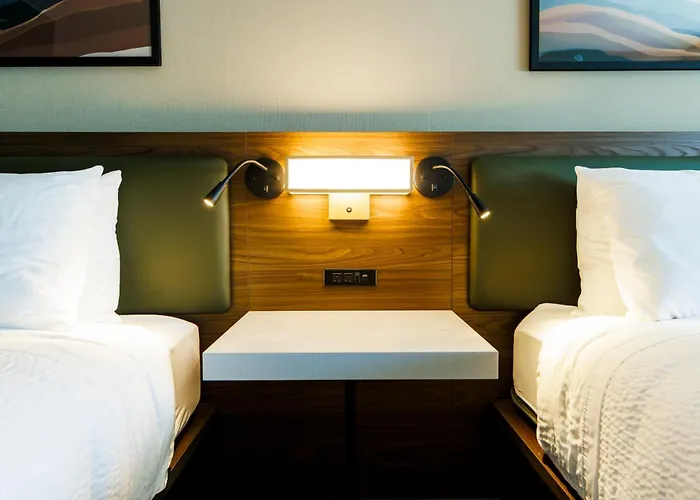 Monarch Hotel & Conference Center