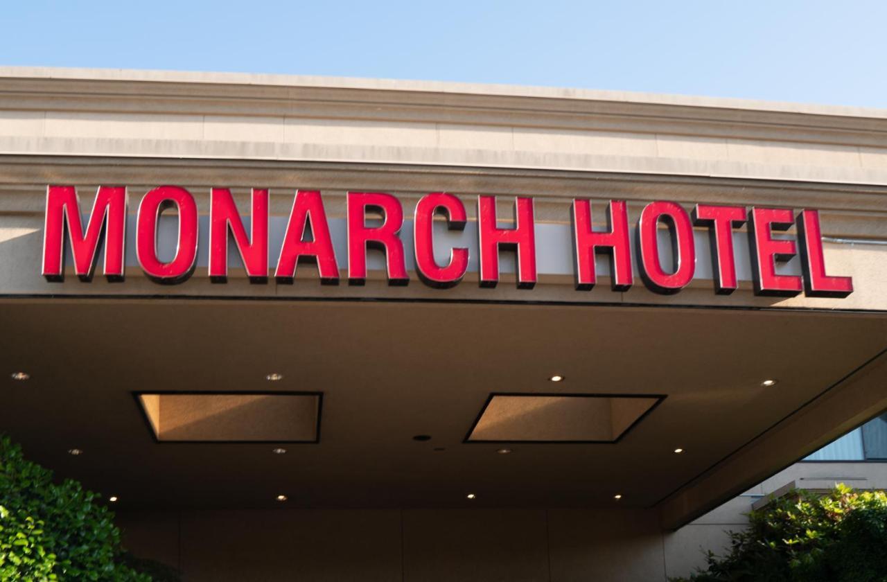 Monarch & Conference Center Clackamas