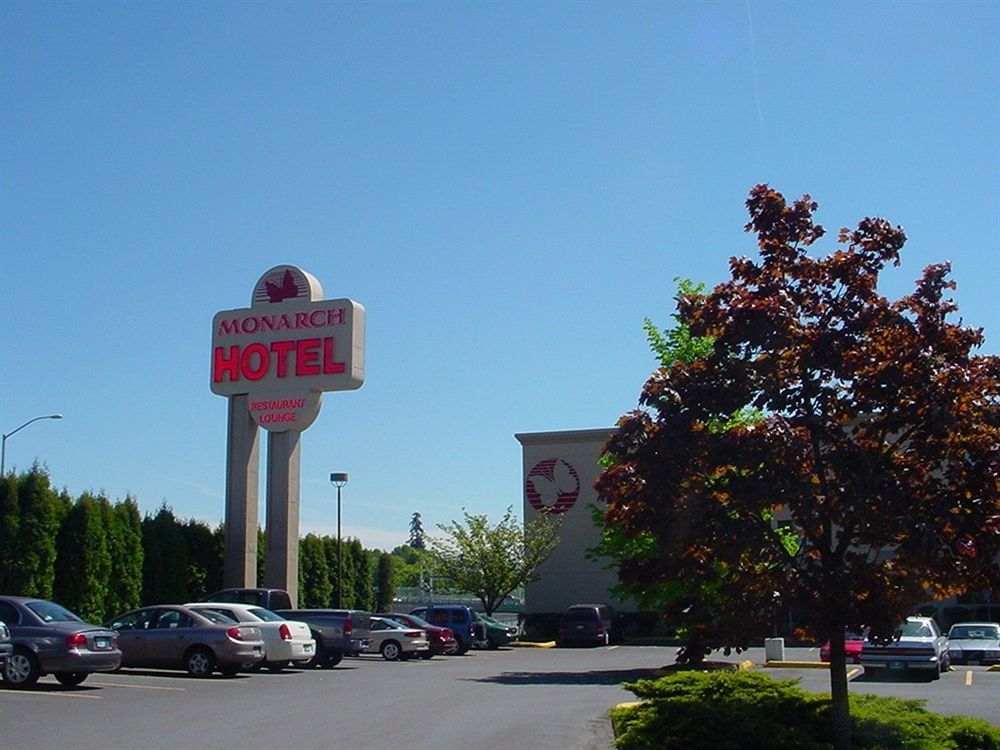 Monarch & Conference Center Hotel Clackamas